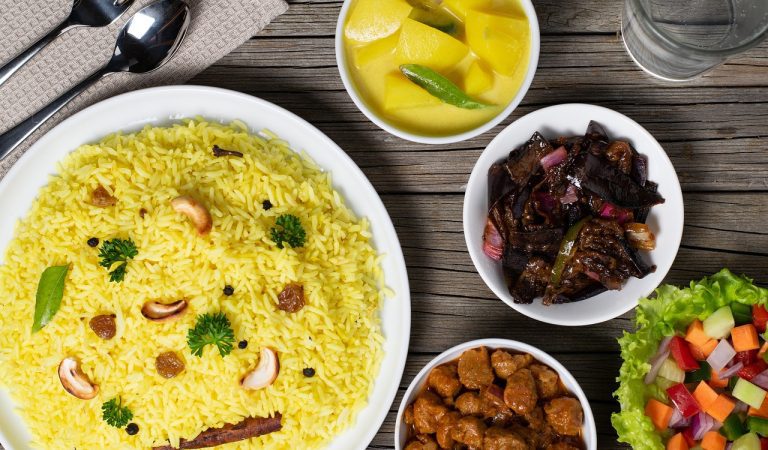 Exploring Sri Lankan Cuisine: A Beginner’s Guide to Must-Try Dishes